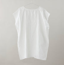画像をギャラリービューアに読み込む, ケア・クロス (コットン混)トップス